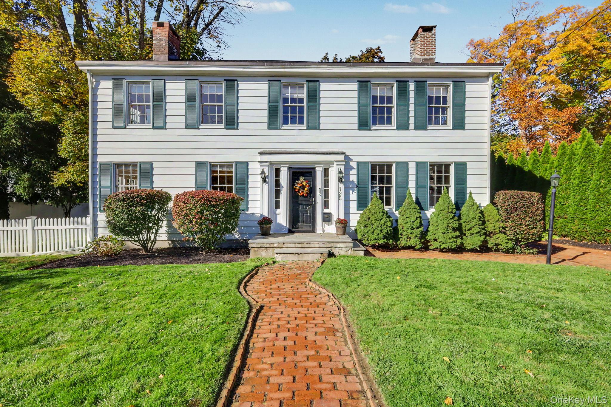 125 Bedford Road – For Sale