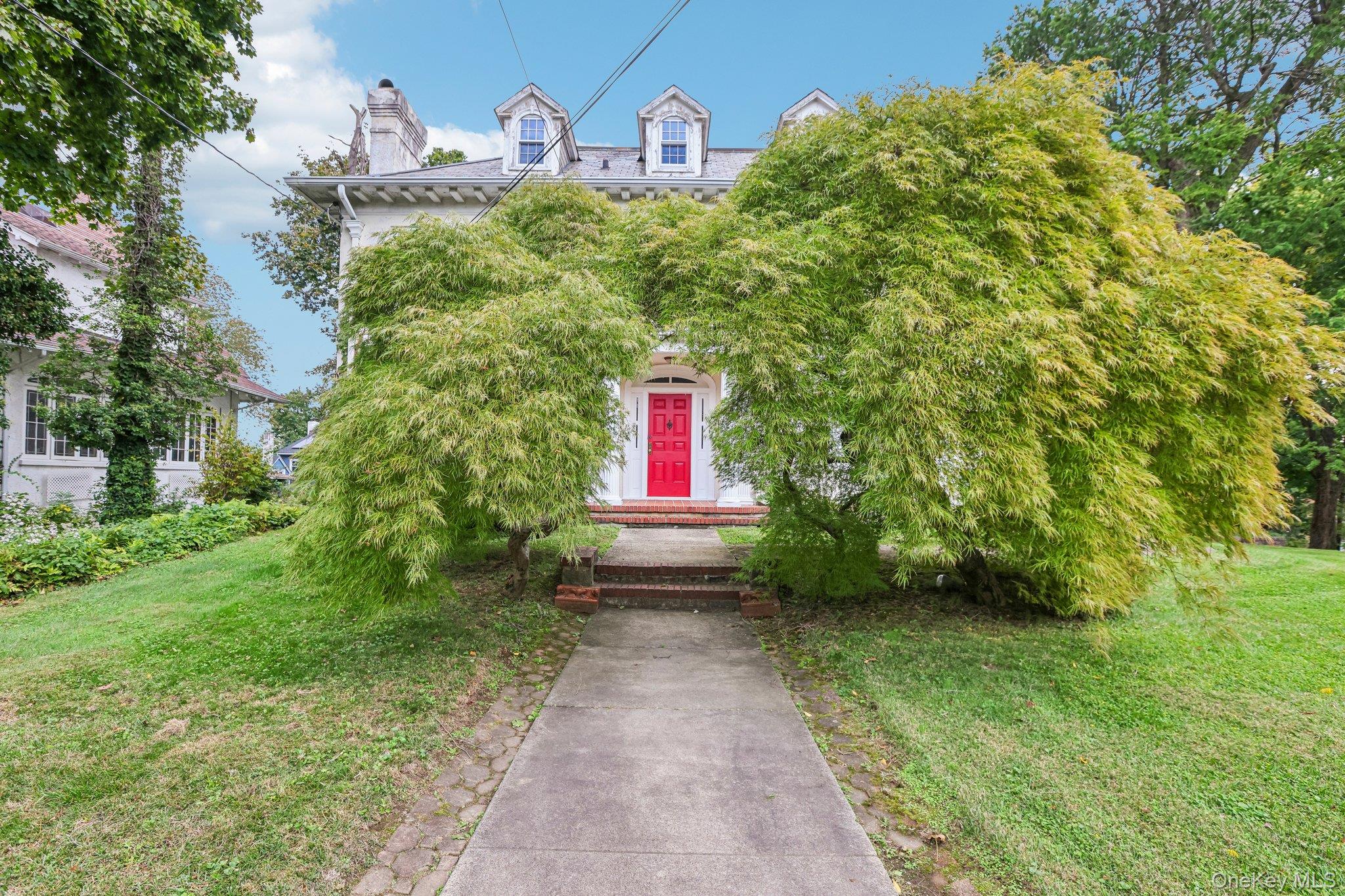 131 Esplanade – For Sale photo 6