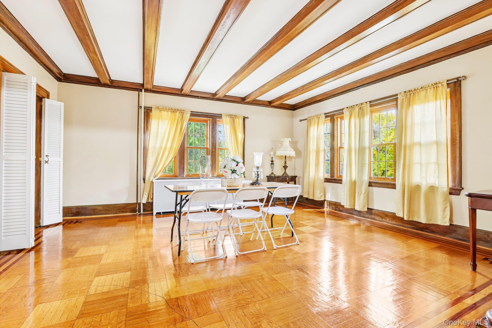131 Esplanade – For Sale photo 14