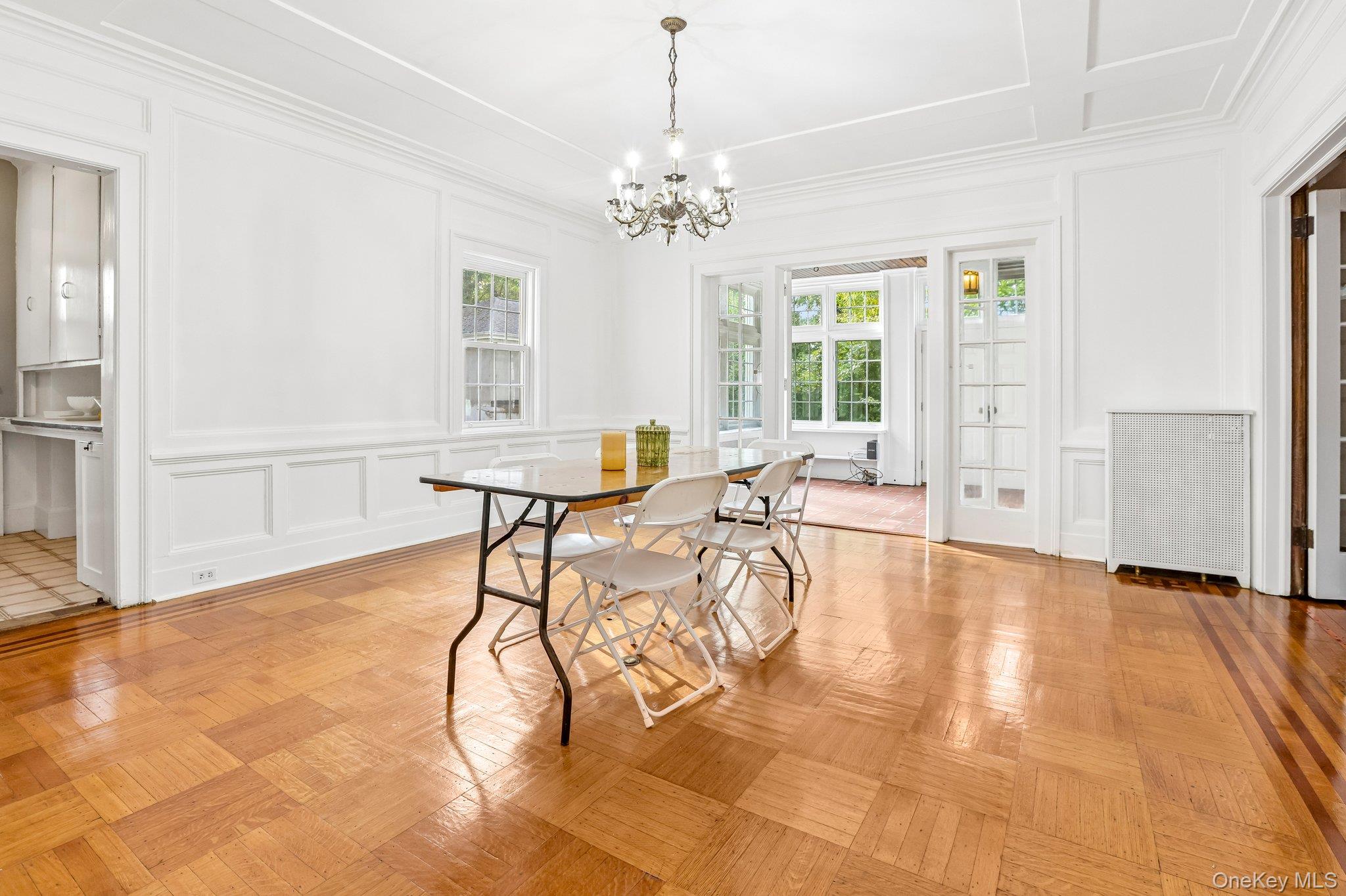 131 Esplanade – For Sale photo 13