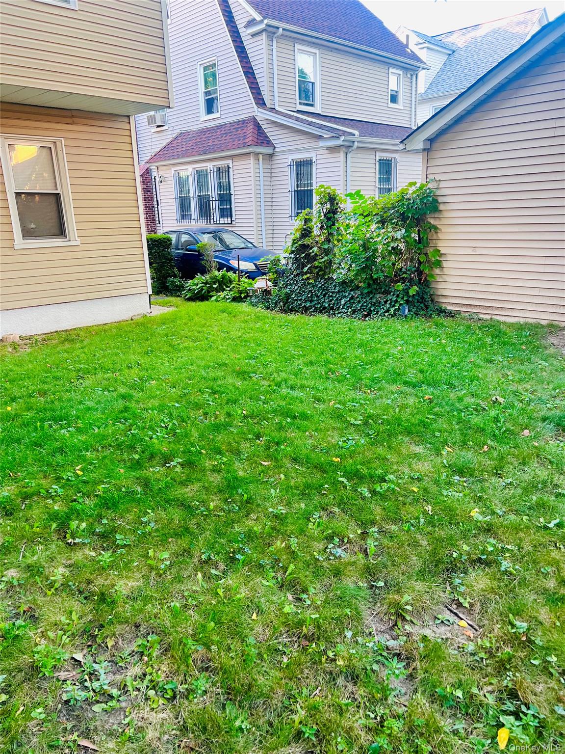190-60 111th Avenue – For Rent photo 26