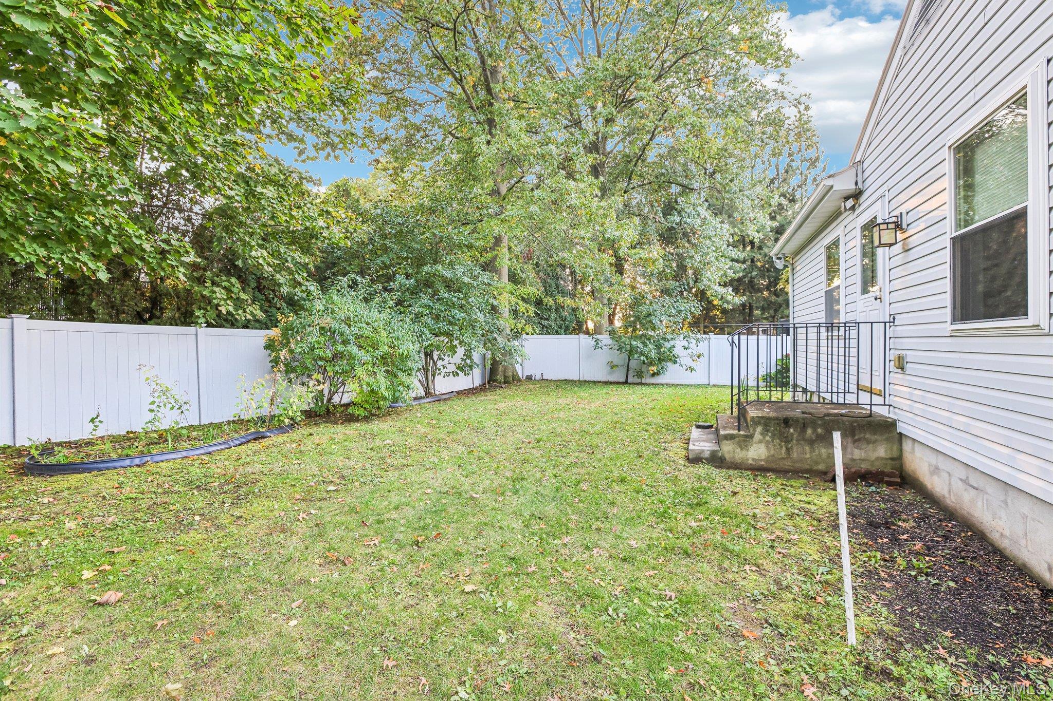 7 Albro Lane – For Sale photo 6