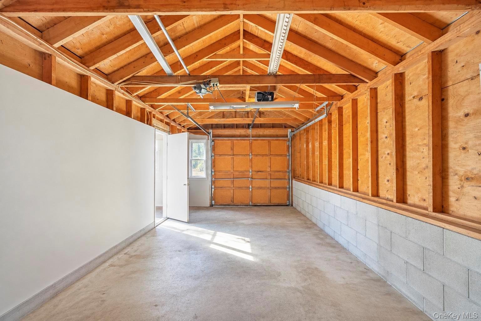 180 N 7th Street – For Sale photo 30