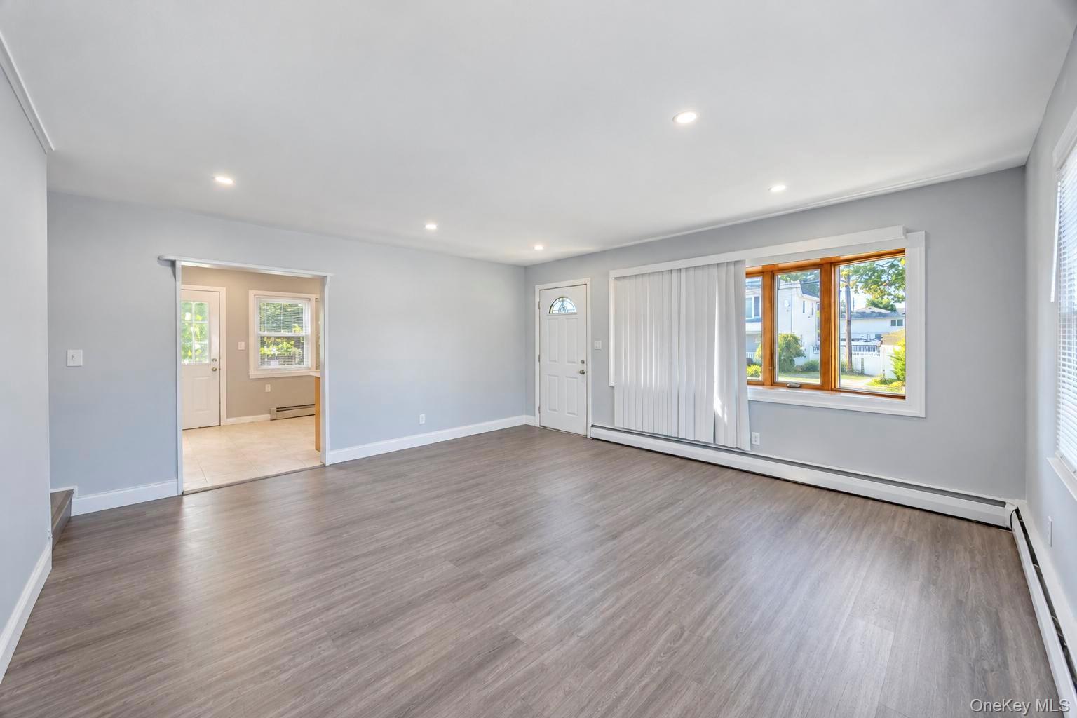180 N 7th Street – For Sale photo 2