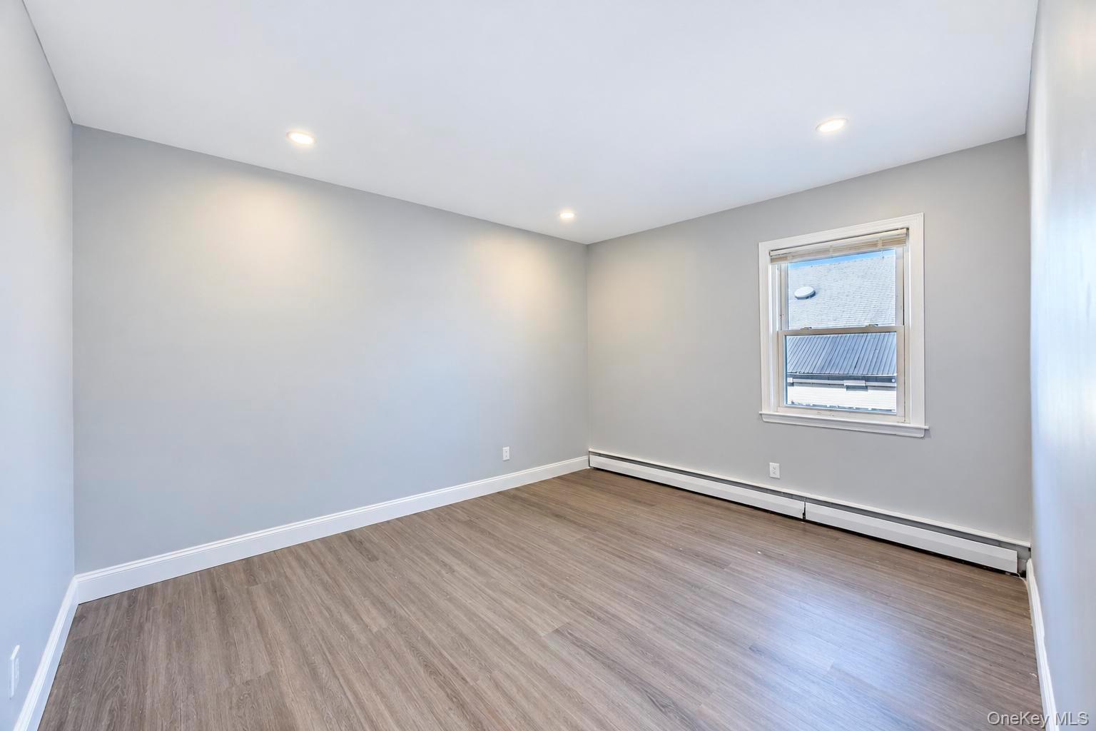 180 N 7th Street – For Sale photo 16