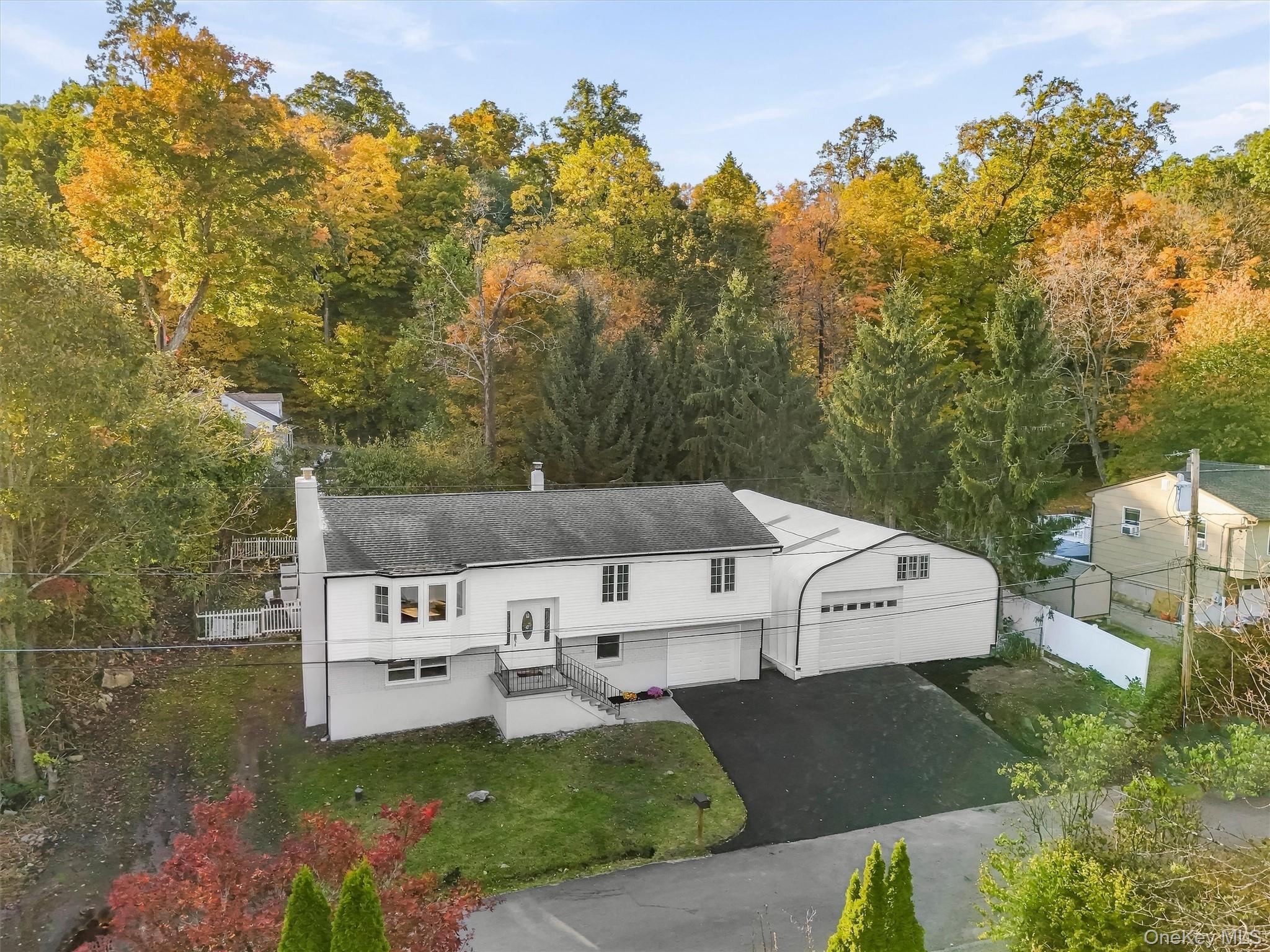 9 Wykagyl Court – For Sale photo 3