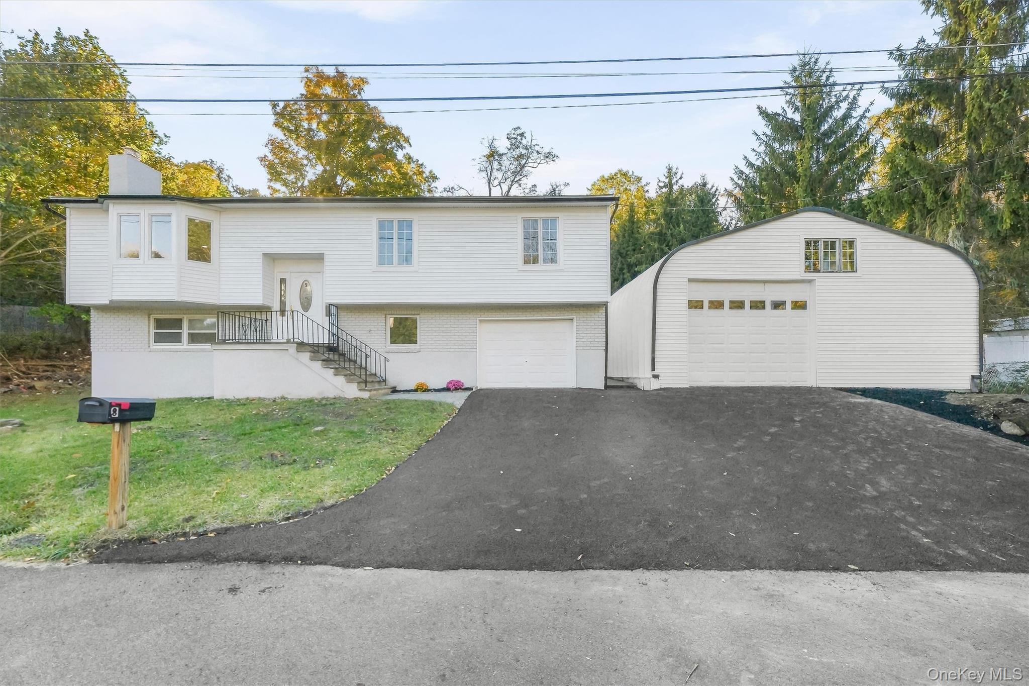 9 Wykagyl Court – For Sale photo 2