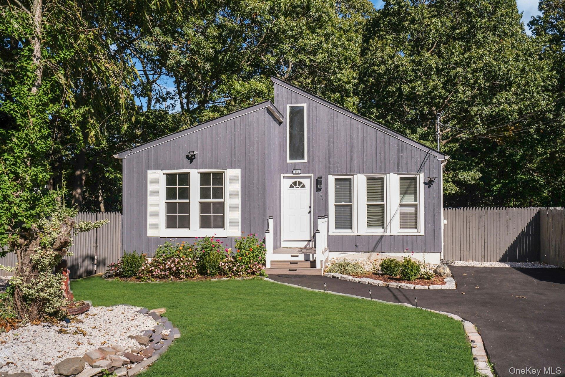130 Auborn Avenue – For Sale photo 3