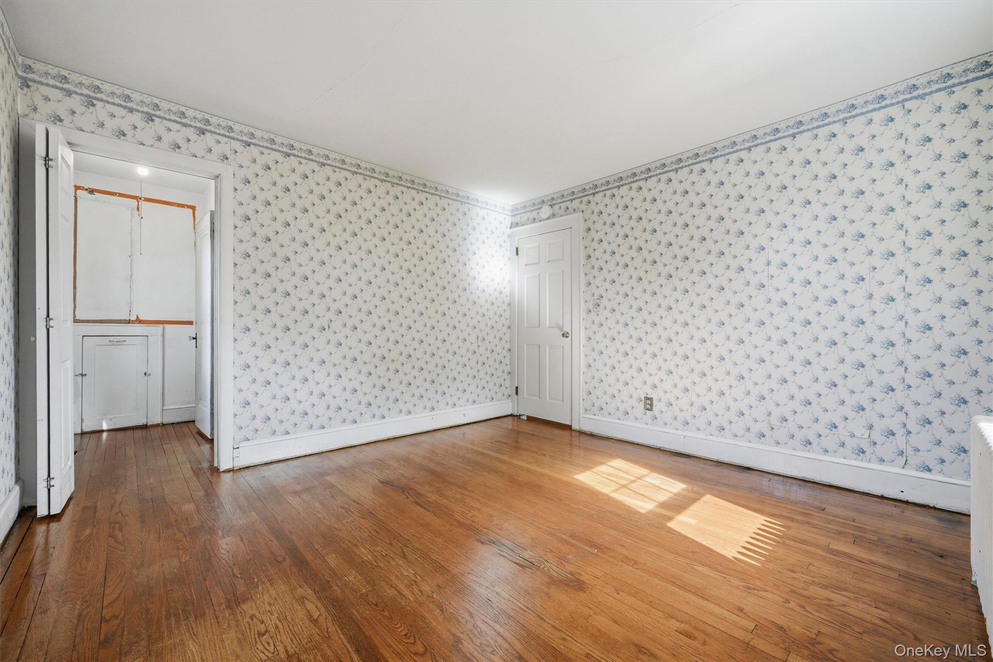 24 Seneca Road – For Sale photo 35