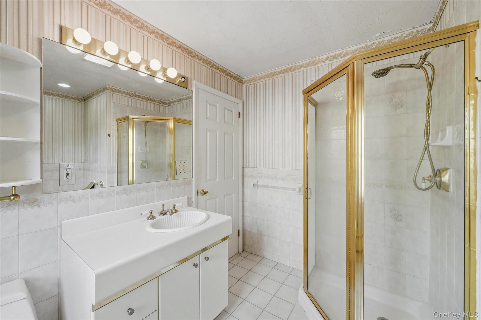 24 Seneca Road – For Sale photo 31