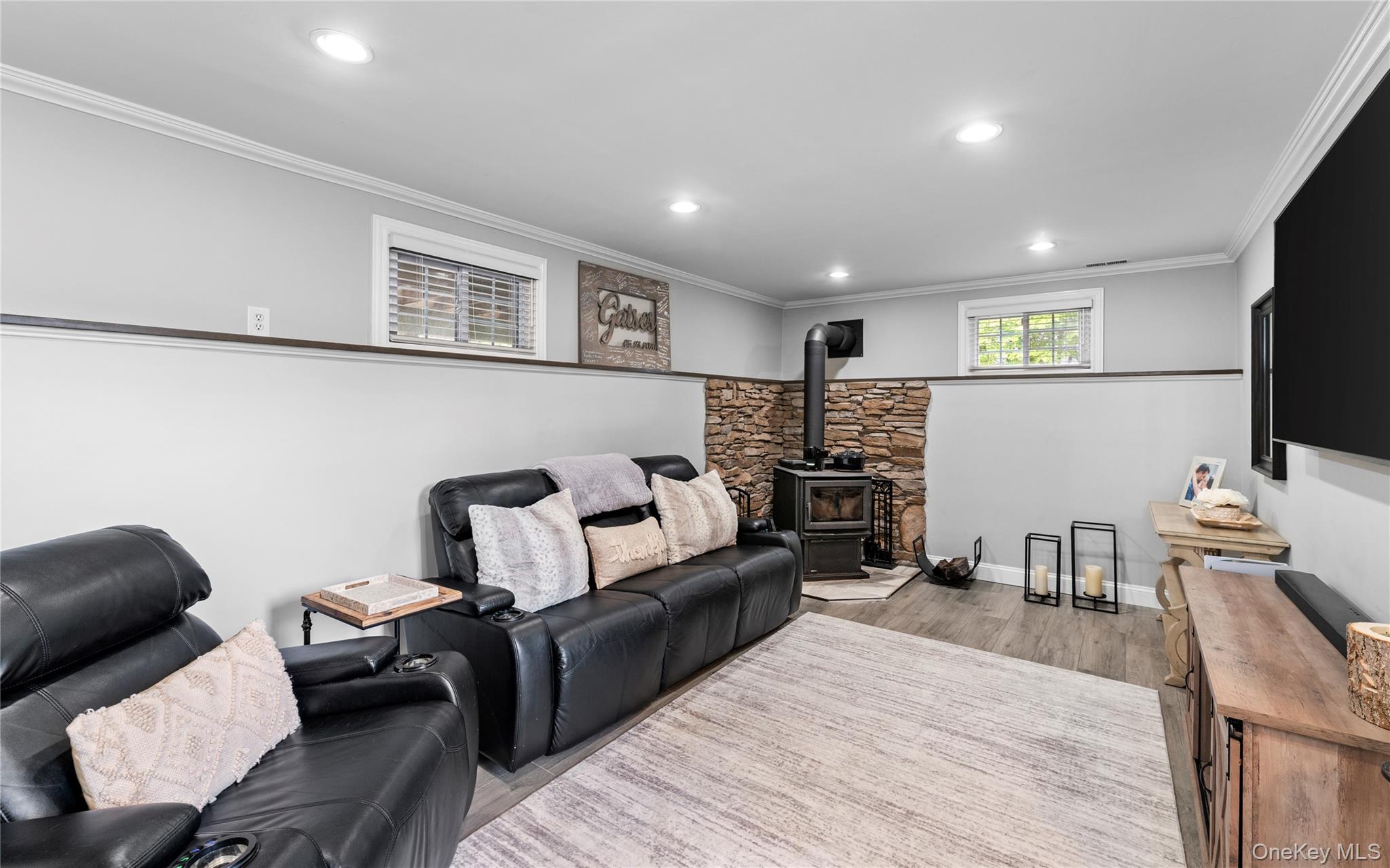 34 East Street – For Sale photo 37