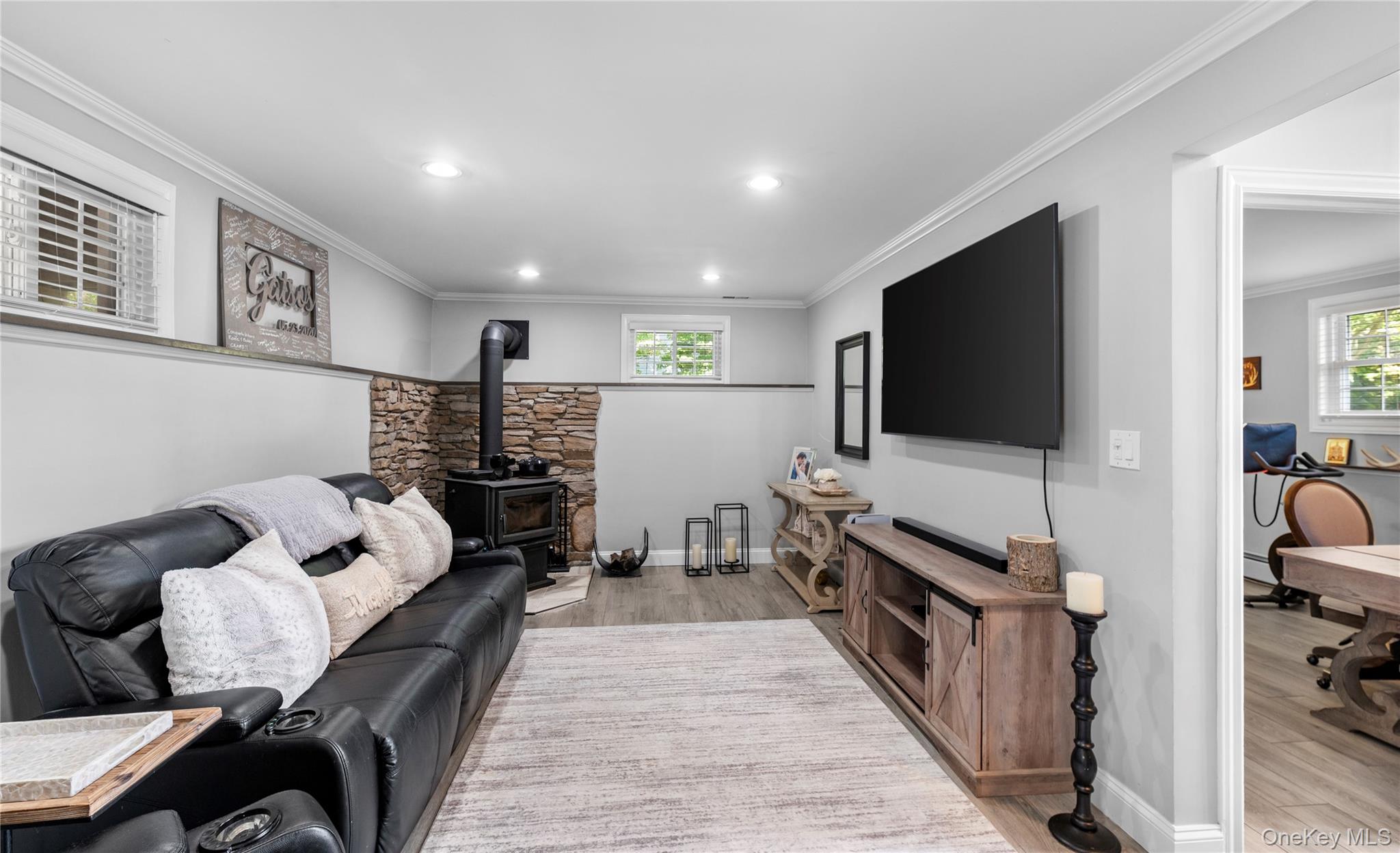 34 East Street – For Sale photo 36