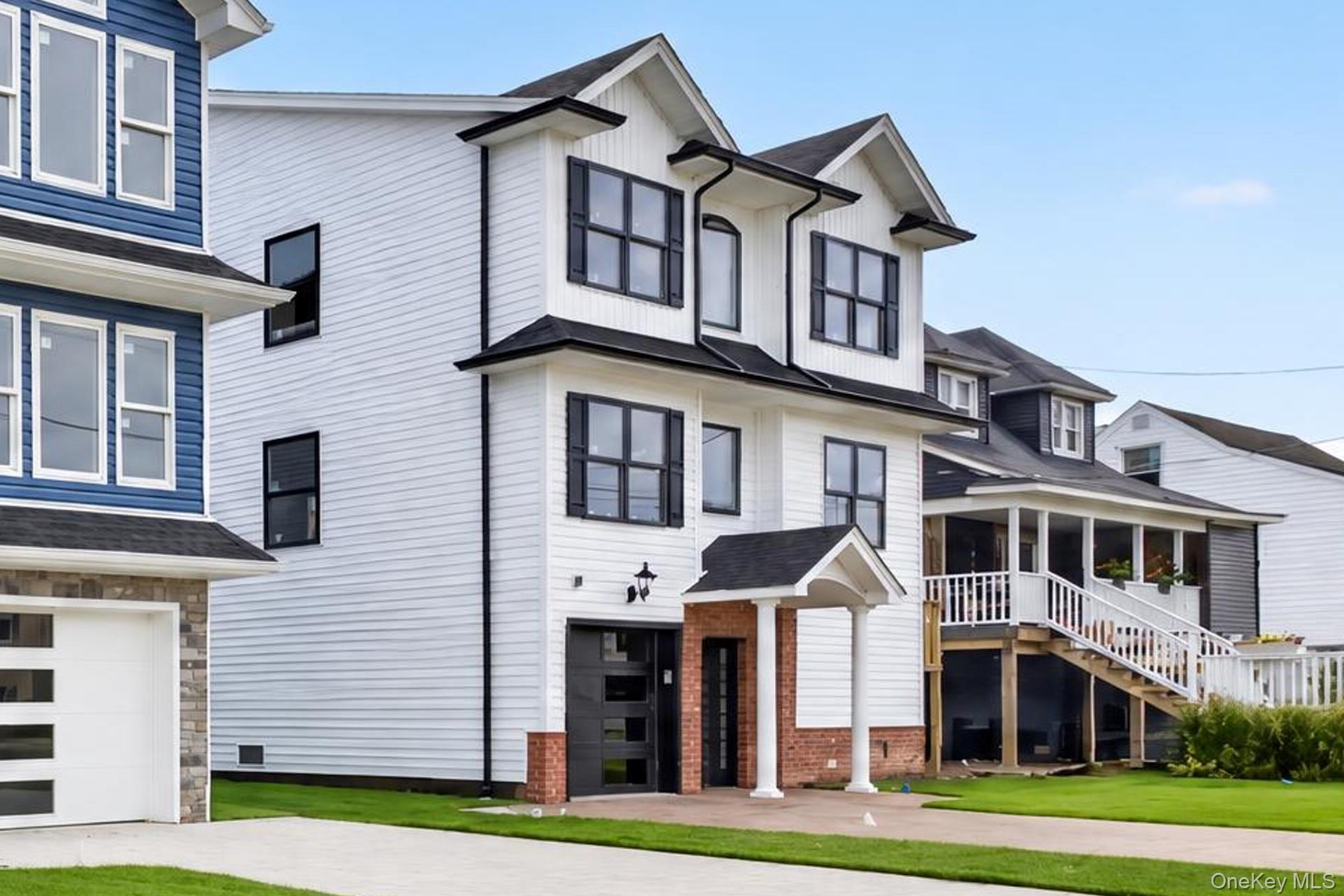 267 Roosevelt Avenue – For Sale