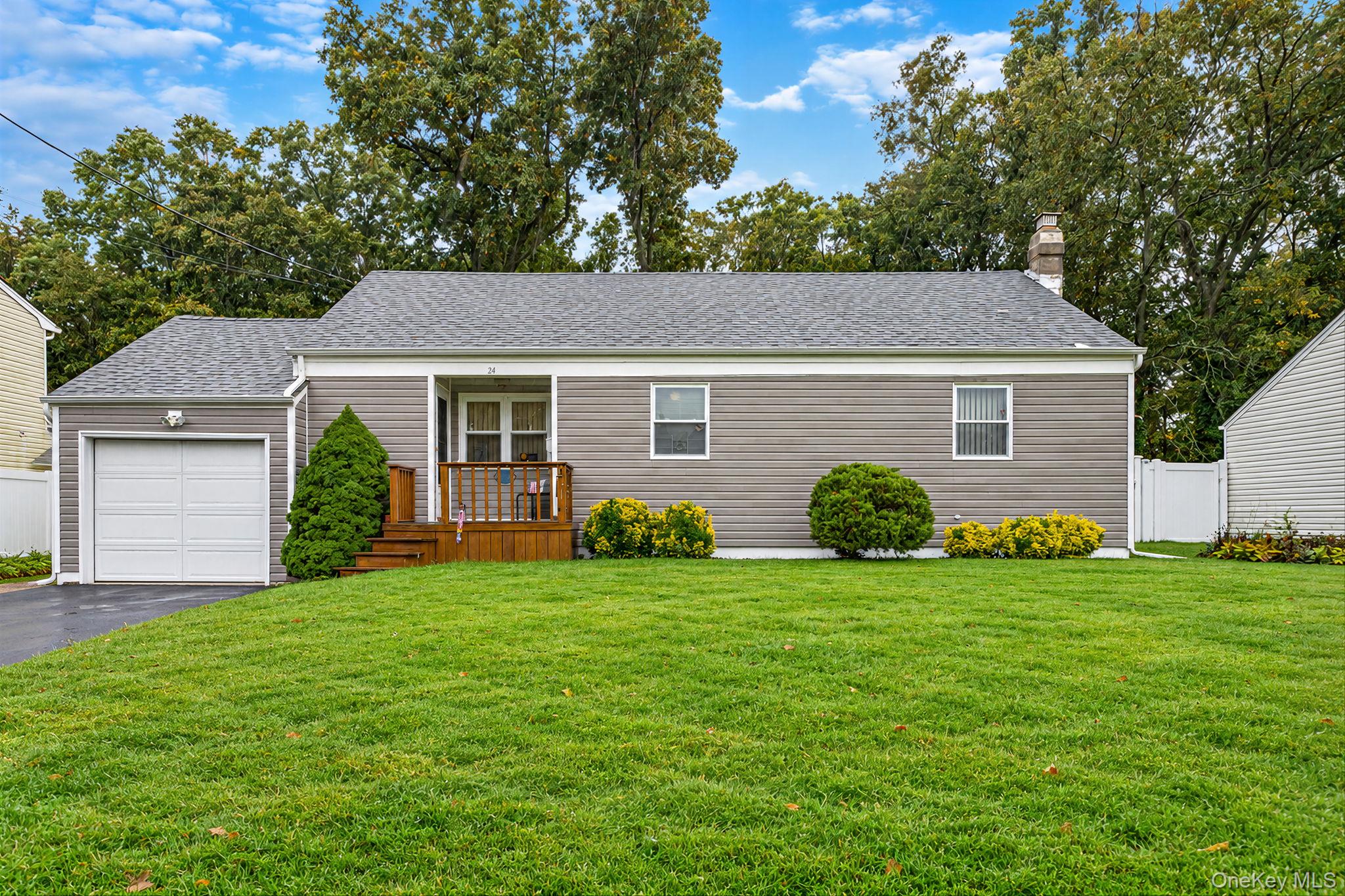 24 Chapel Place – For Sale