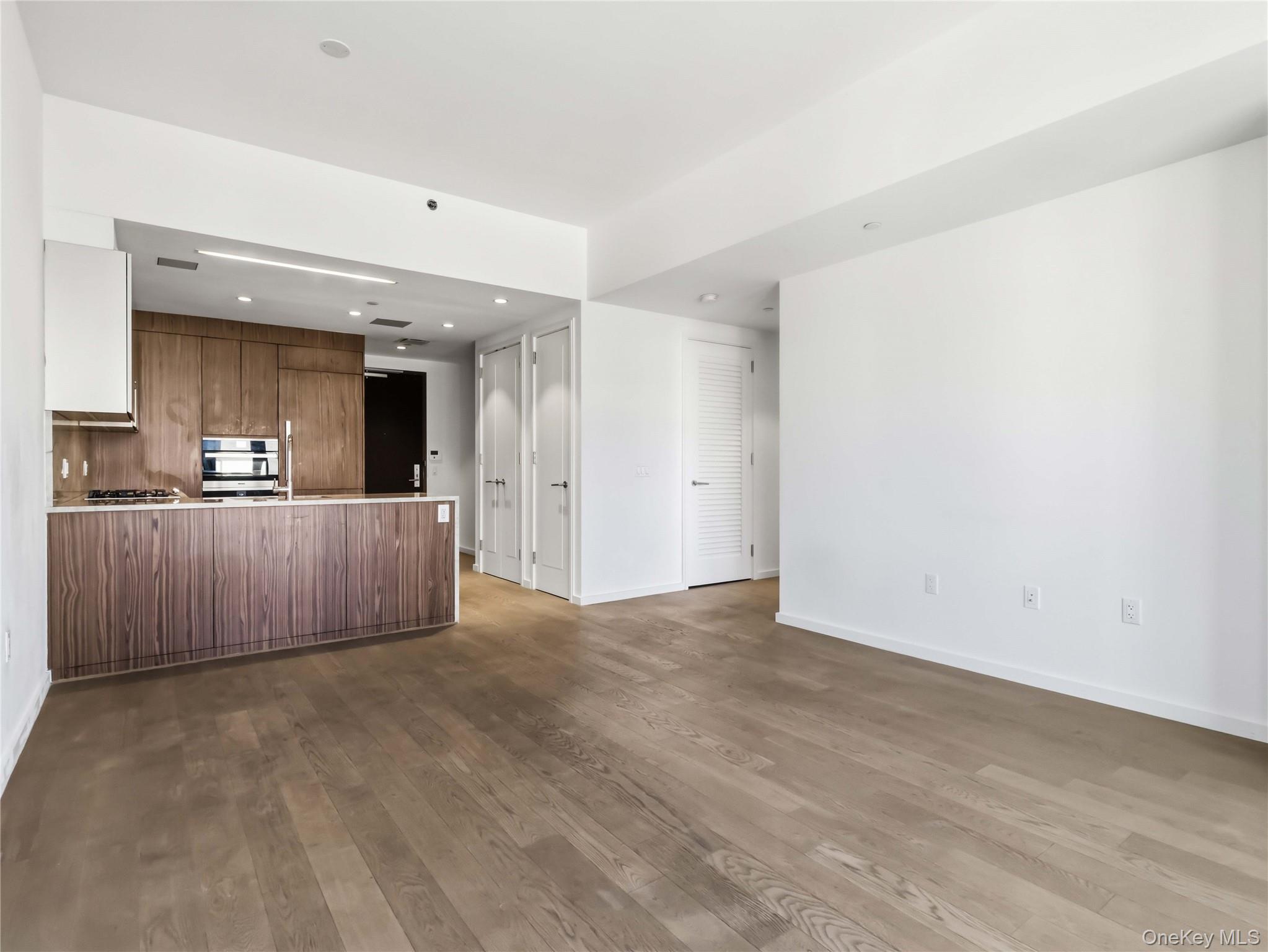 13327 39th Avenue, Unit PHA photo 9