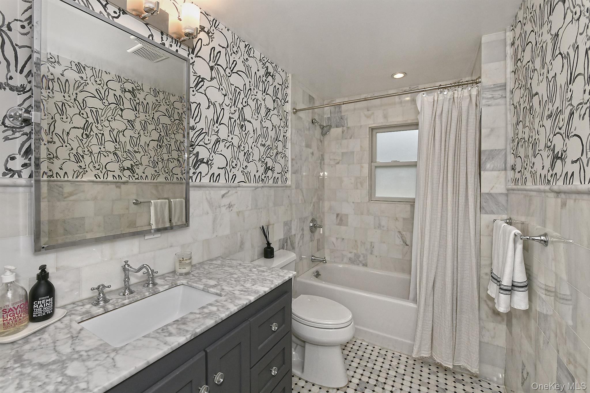 31 Huntington Bay Road – For Sale photo 23
