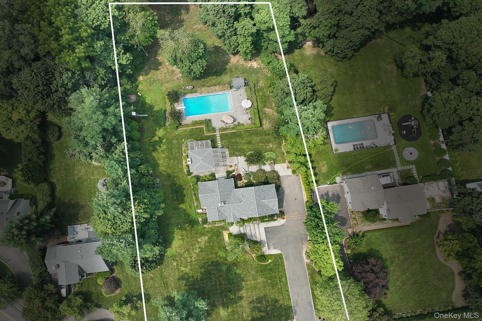 31 Huntington Bay Road – For Sale photo 40