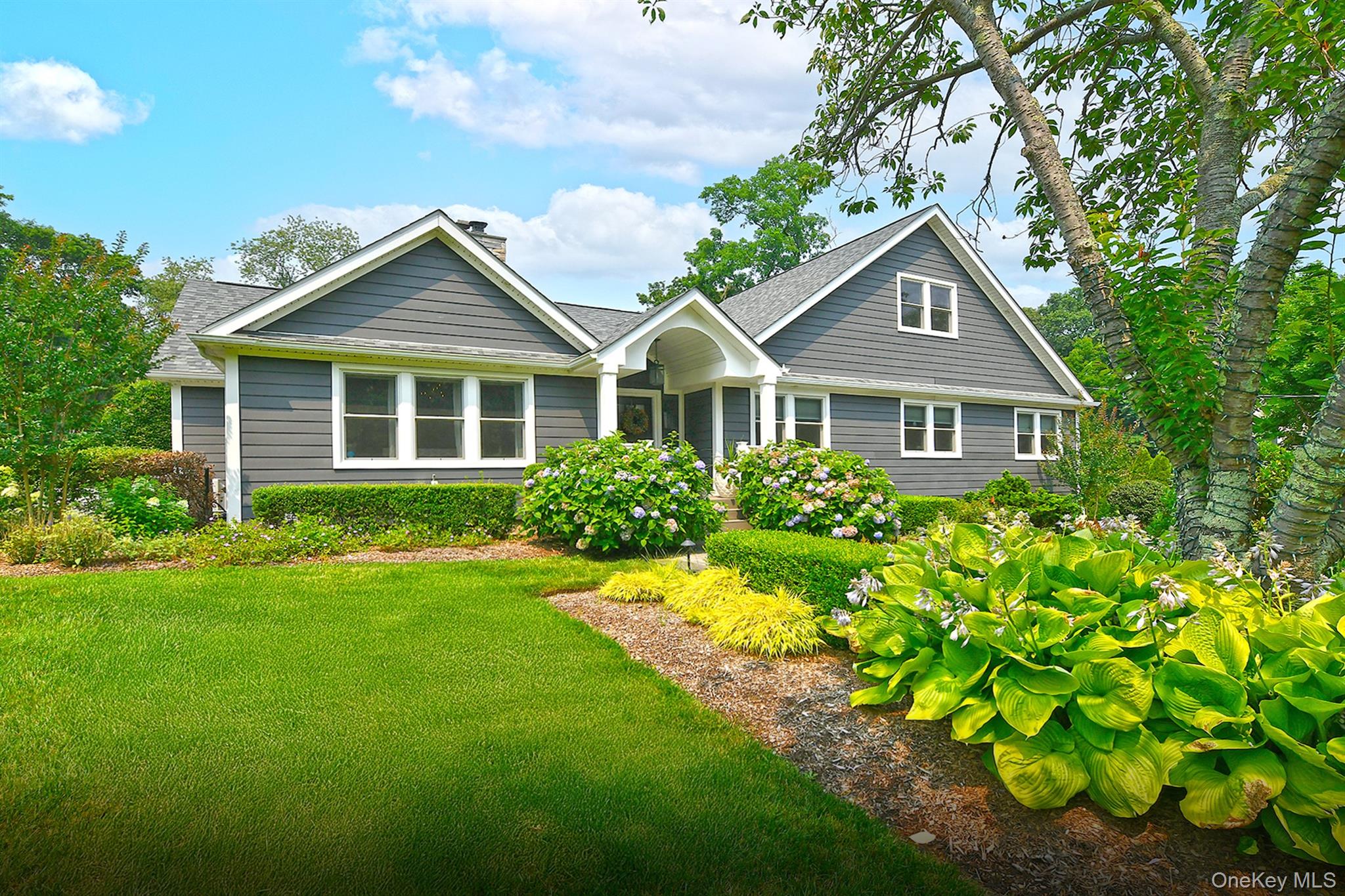 31 Huntington Bay Road – For Sale