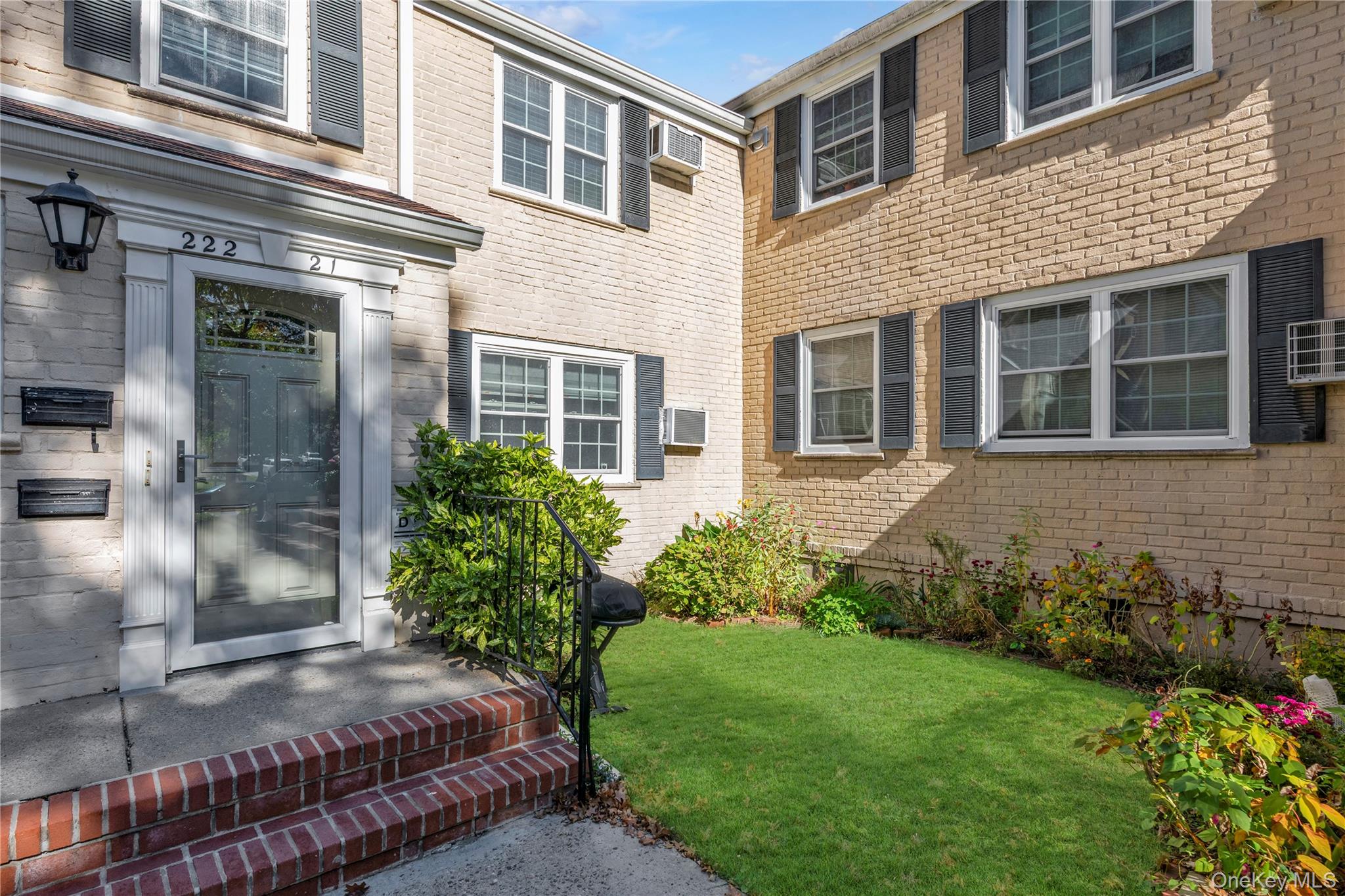 22221 69th Avenue, Unit A photo 15