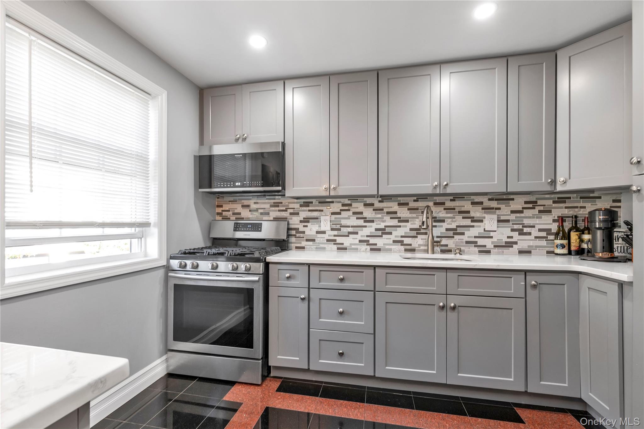 22221 69th Avenue, Unit A photo 9