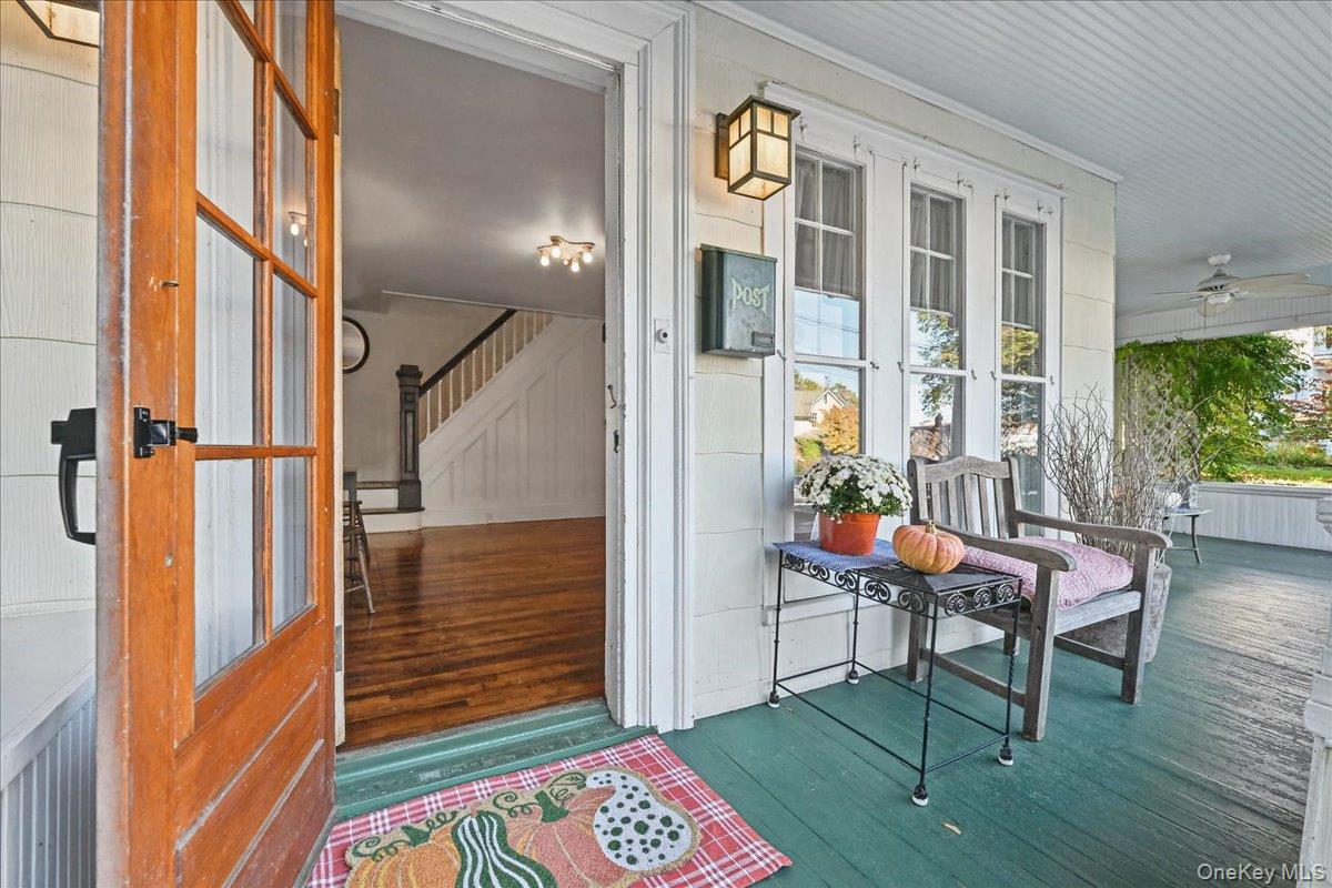 20 5th Avenue – For Sale photo 4