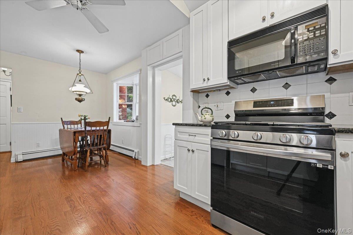 20 5th Avenue – For Sale photo 19