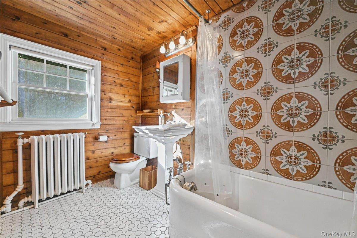 20 5th Avenue – For Sale photo 32