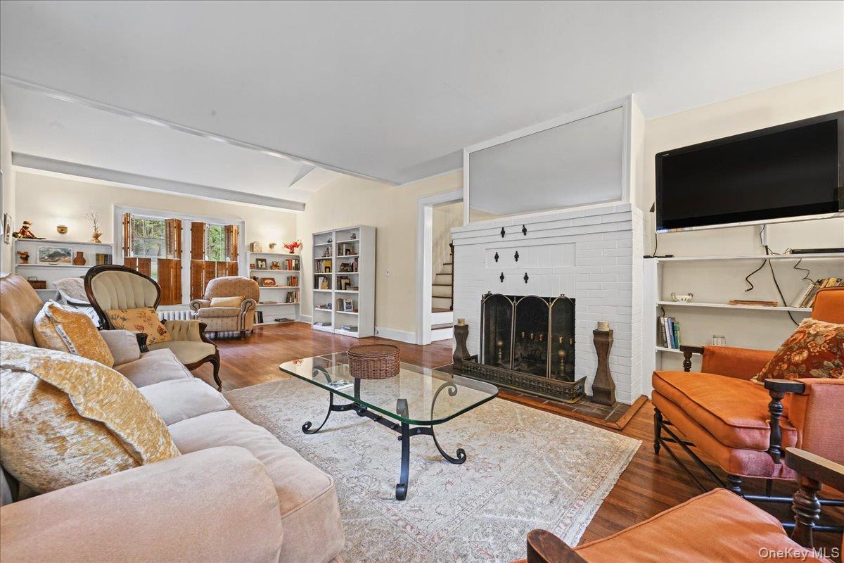 20 5th Avenue – For Sale photo 26