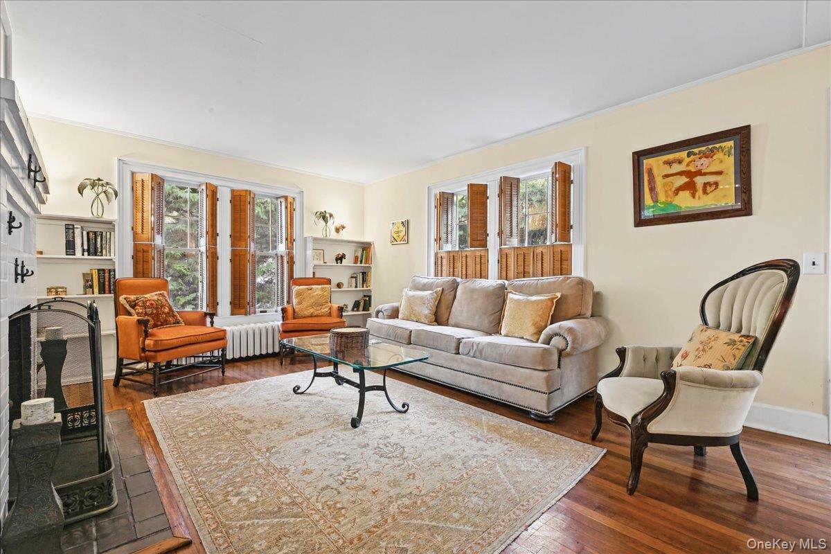 20 5th Avenue – For Sale photo 24