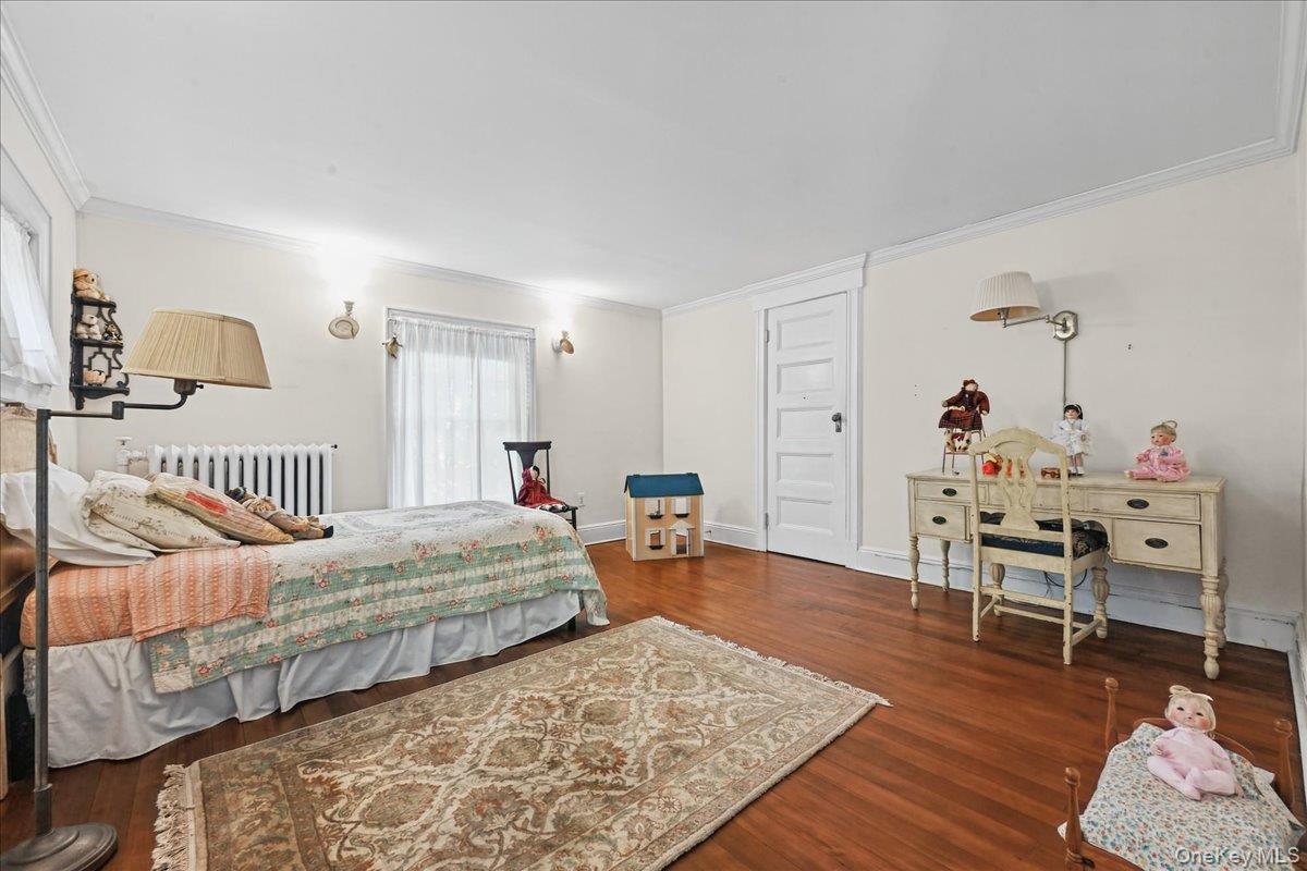 20 5th Avenue – For Sale photo 33