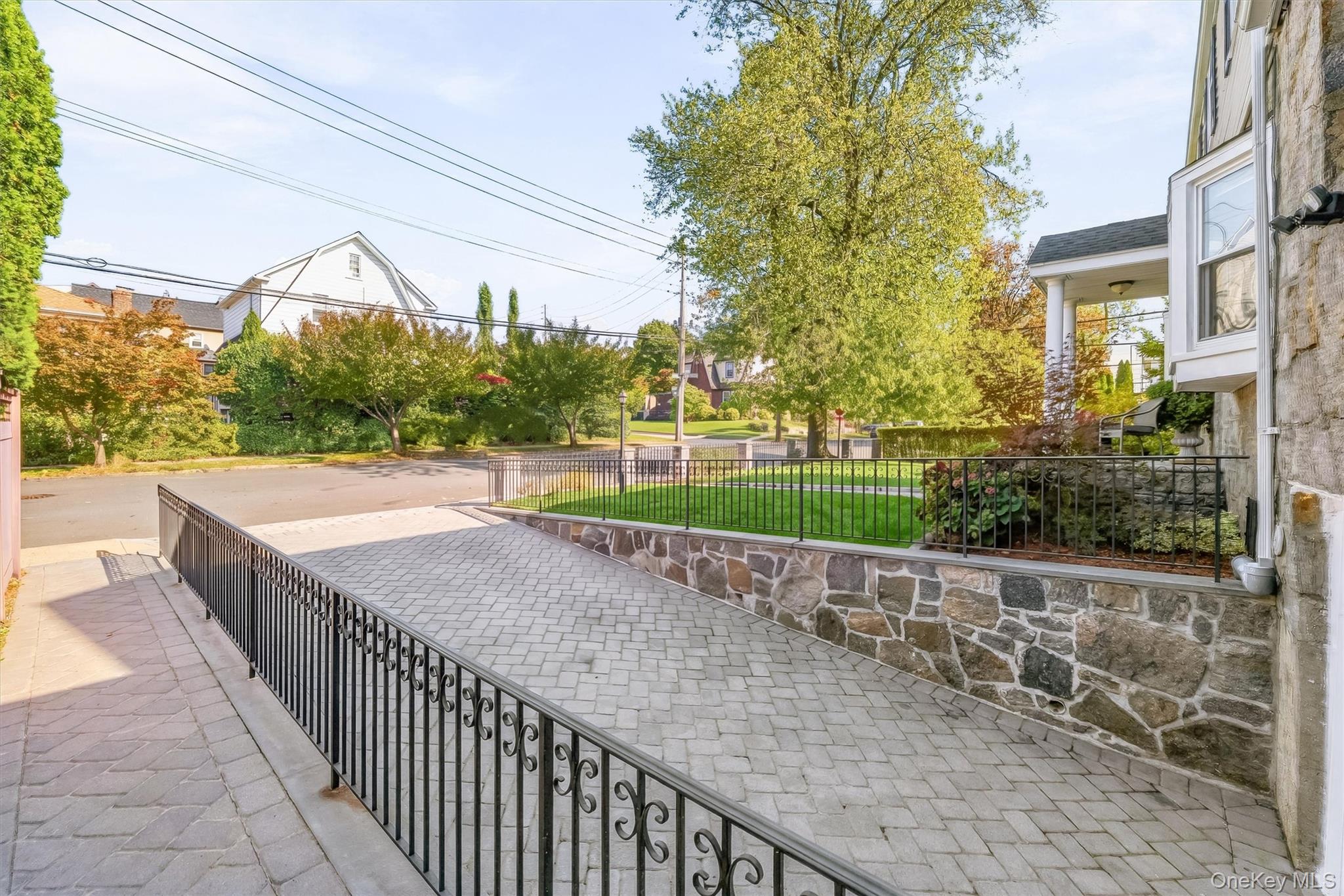 85 Dunwoodie Street – For Sale photo 3