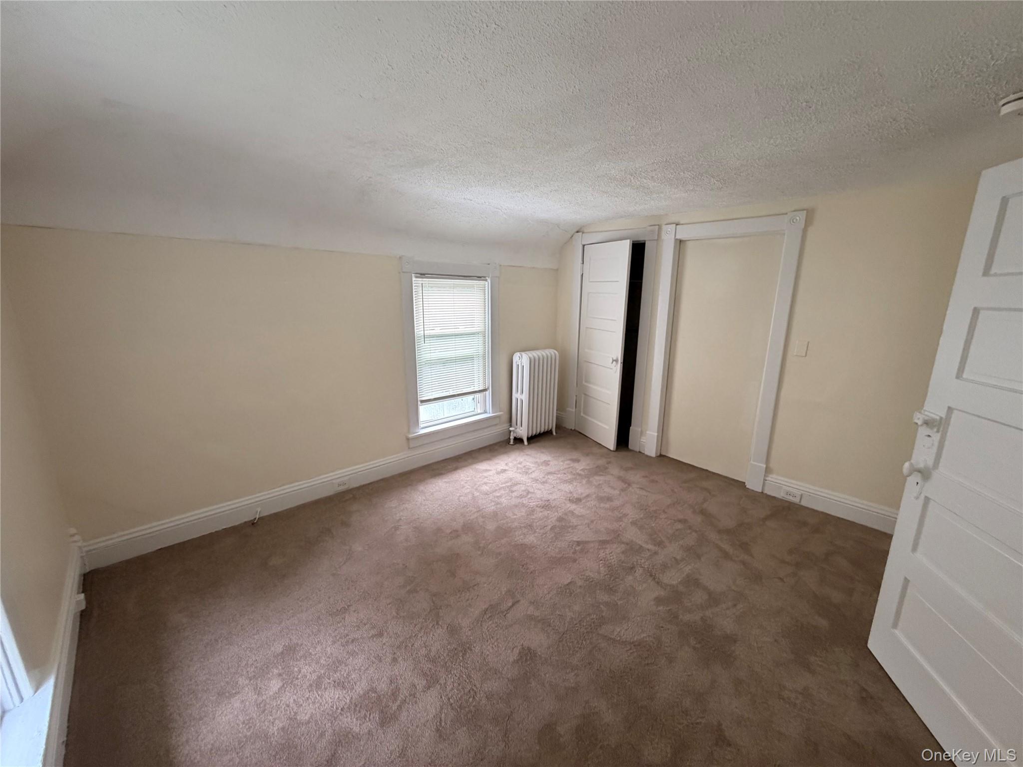 19 Stone Avenue – For Rent photo 2