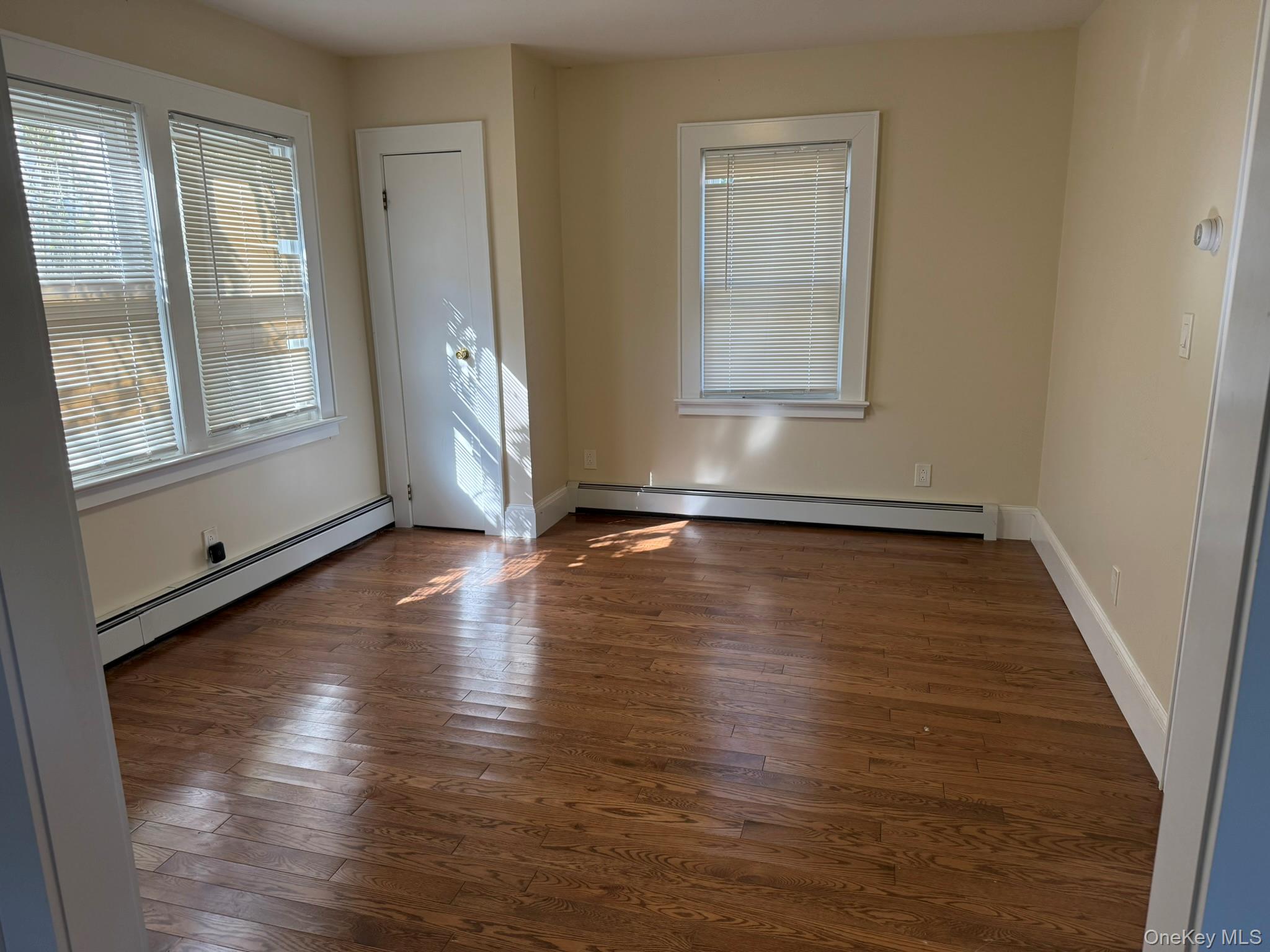 6 Red Brook Terrace – For Rent photo 2