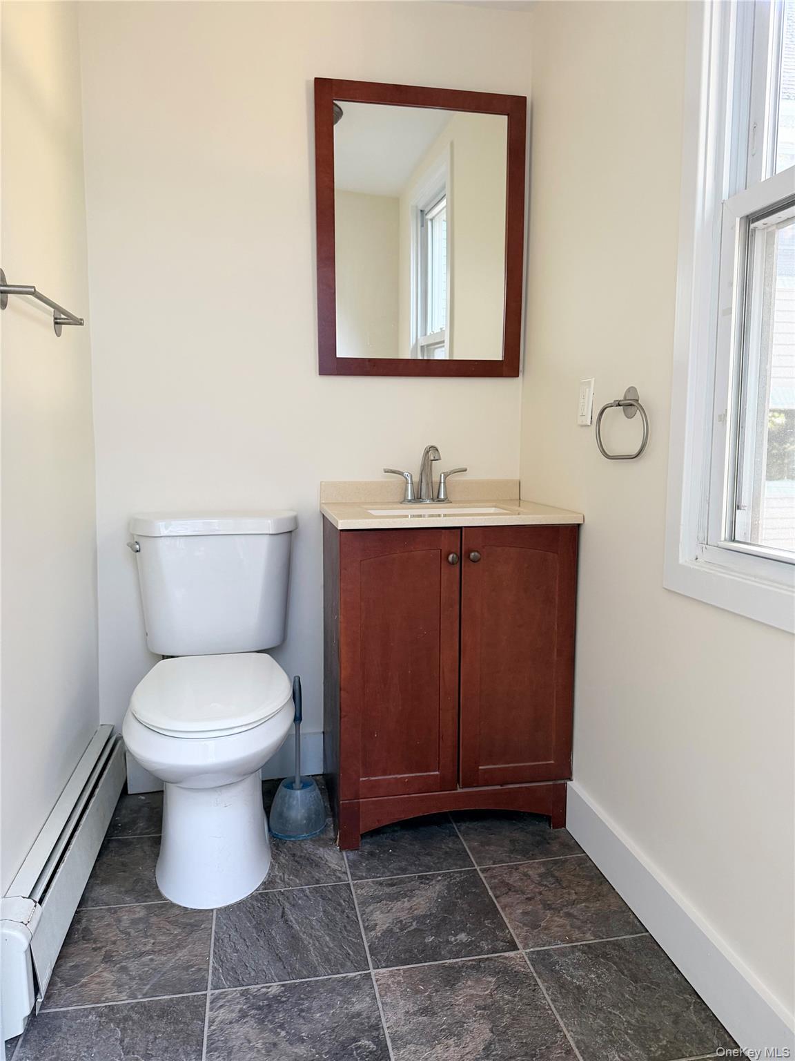 92 School Street – For Sale photo 17
