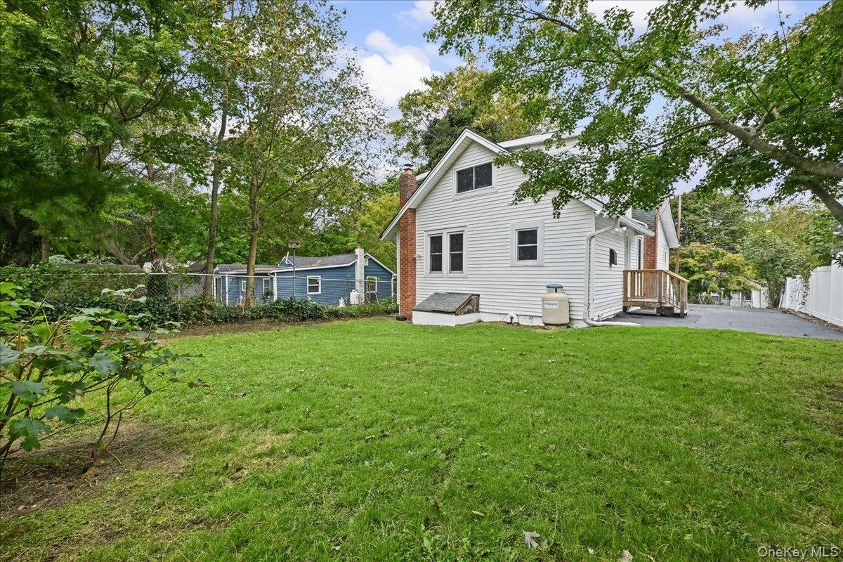 14 Corona Road – For Sale photo 31