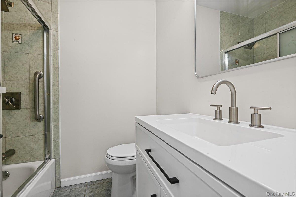 14 Corona Road – For Sale photo 18