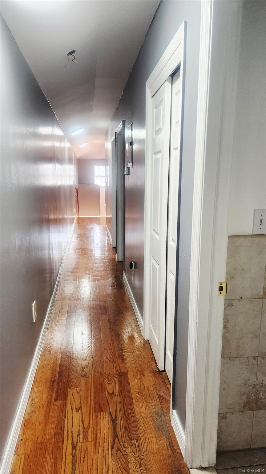 481 E 53rd Street – For Rent photo 2