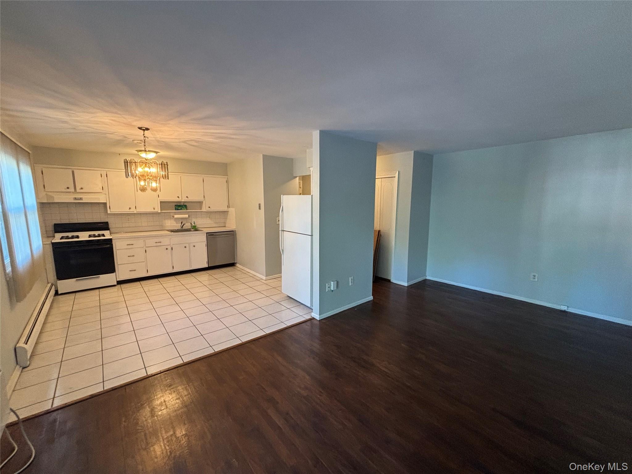 86 Demarest Avenue, Unit 4 photo 7