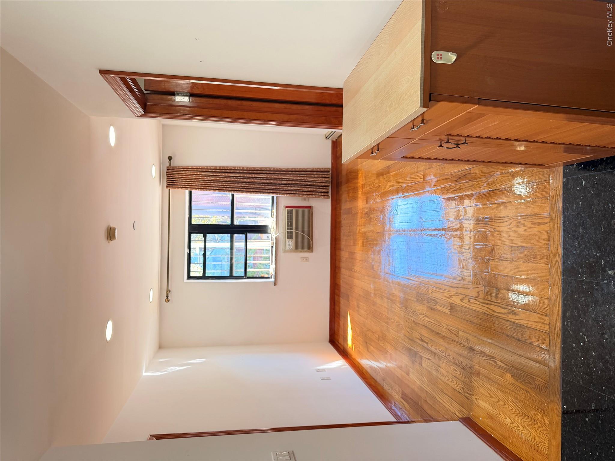 4040 68th Street, Unit 2A photo 3