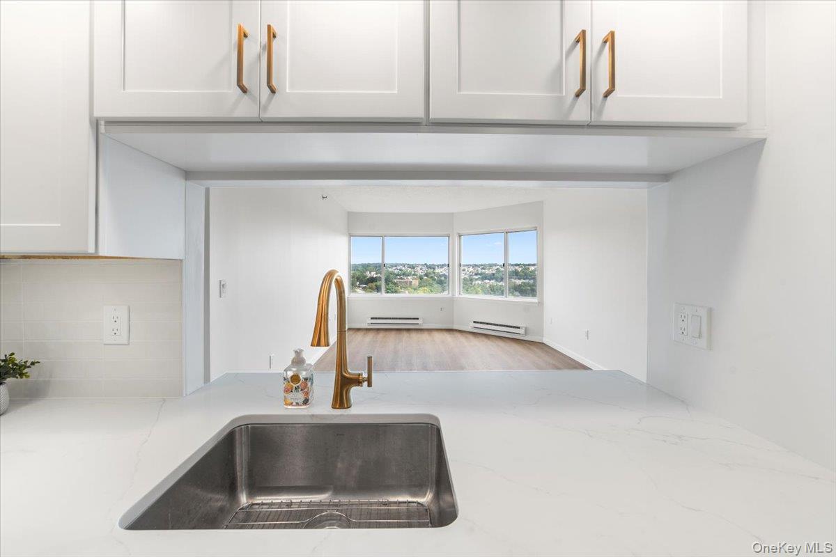 10 Stewart Place, Unit 9CE photo 10