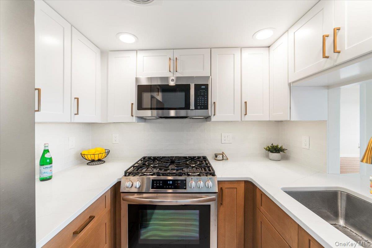 10 Stewart Place, Unit 9CE photo 8