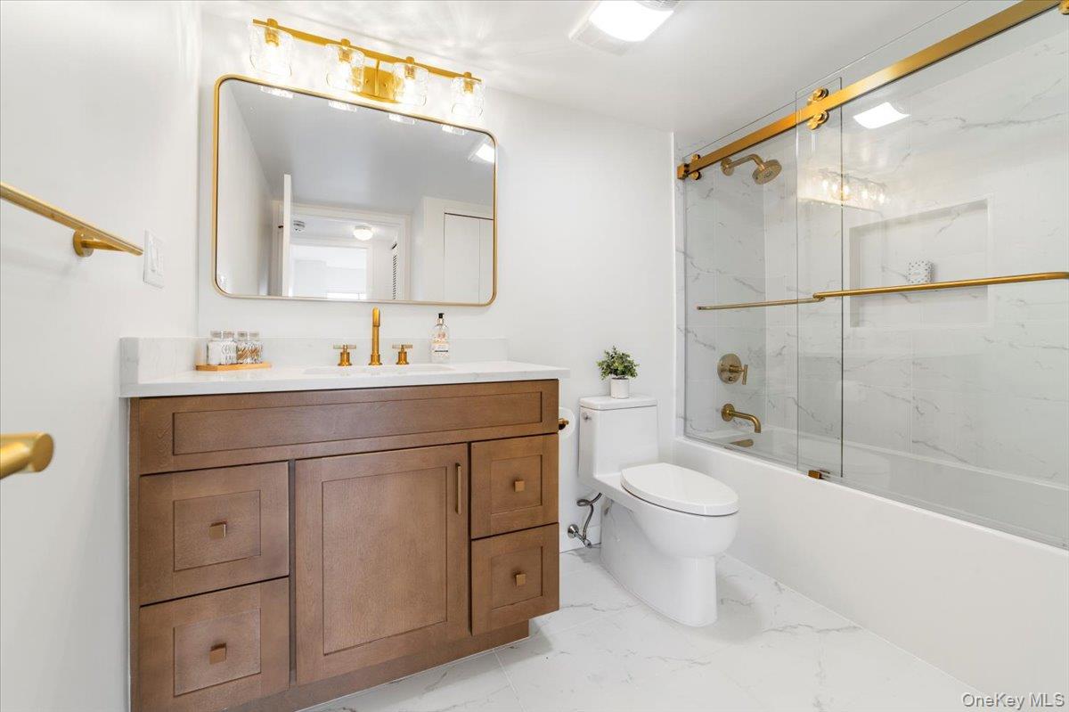 10 Stewart Place, Unit 9CE photo 18