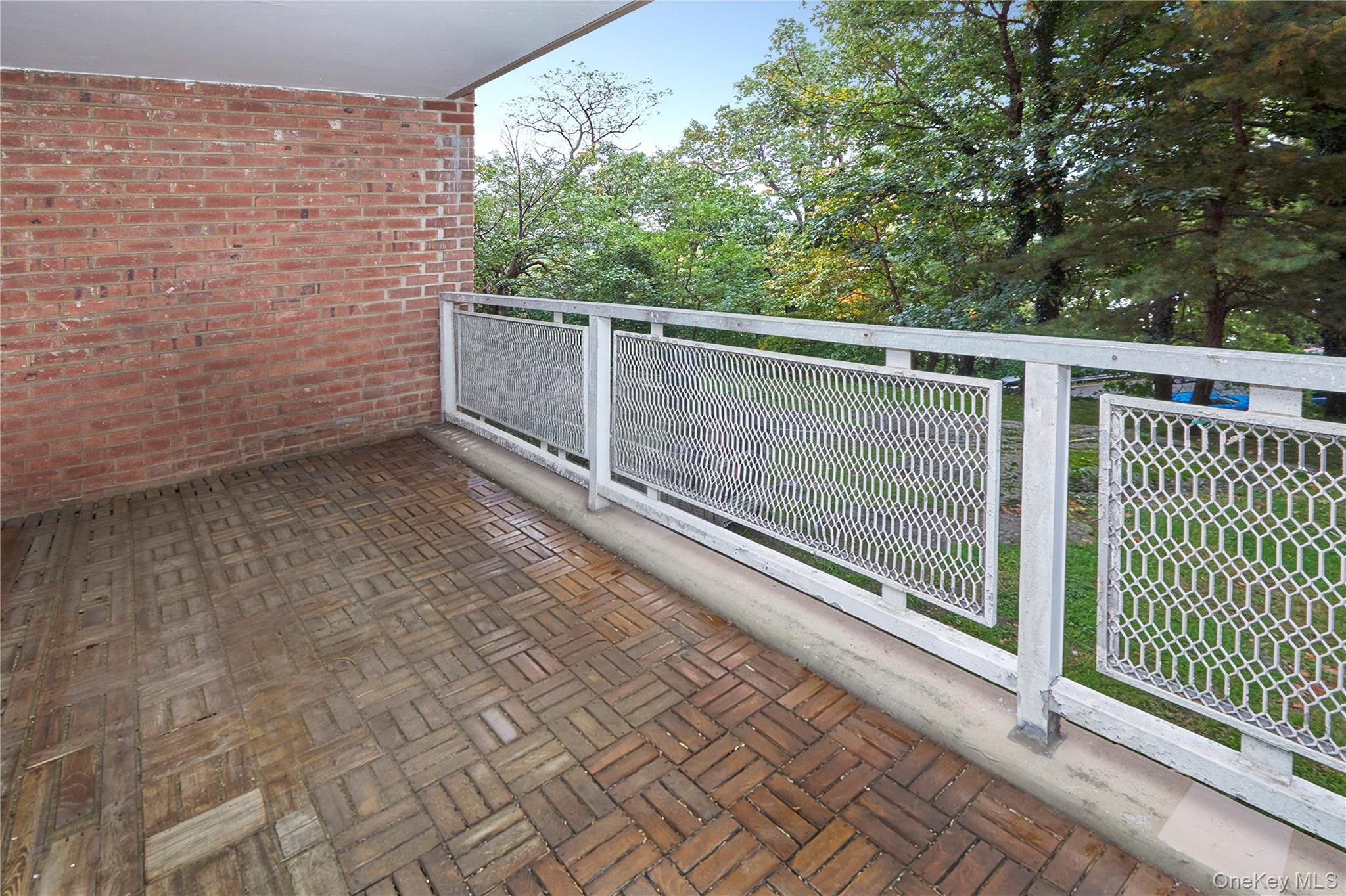 5700 Arlington Avenue, Unit 1D photo 6