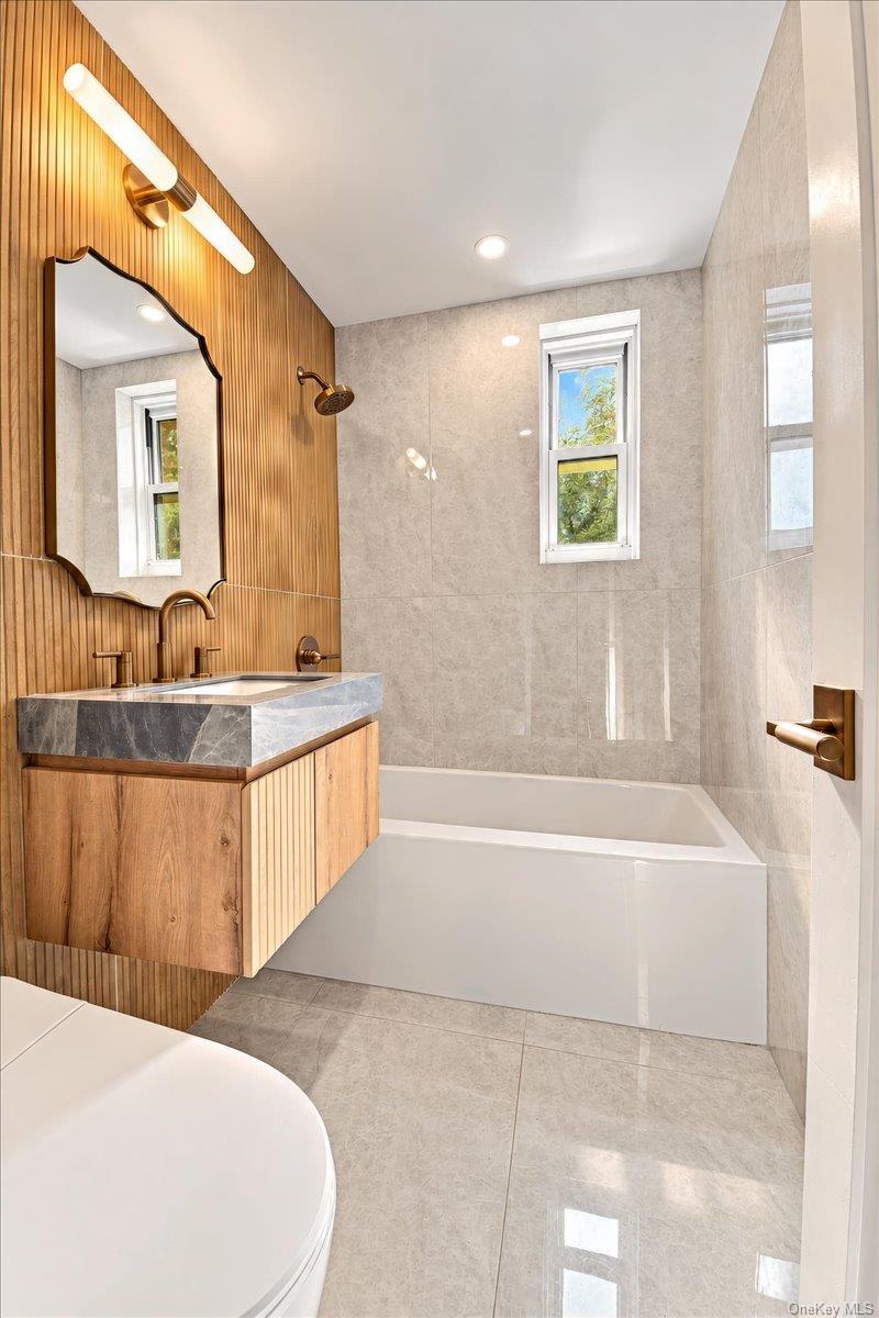 1300 Midland Avenue, Unit C26 photo 11