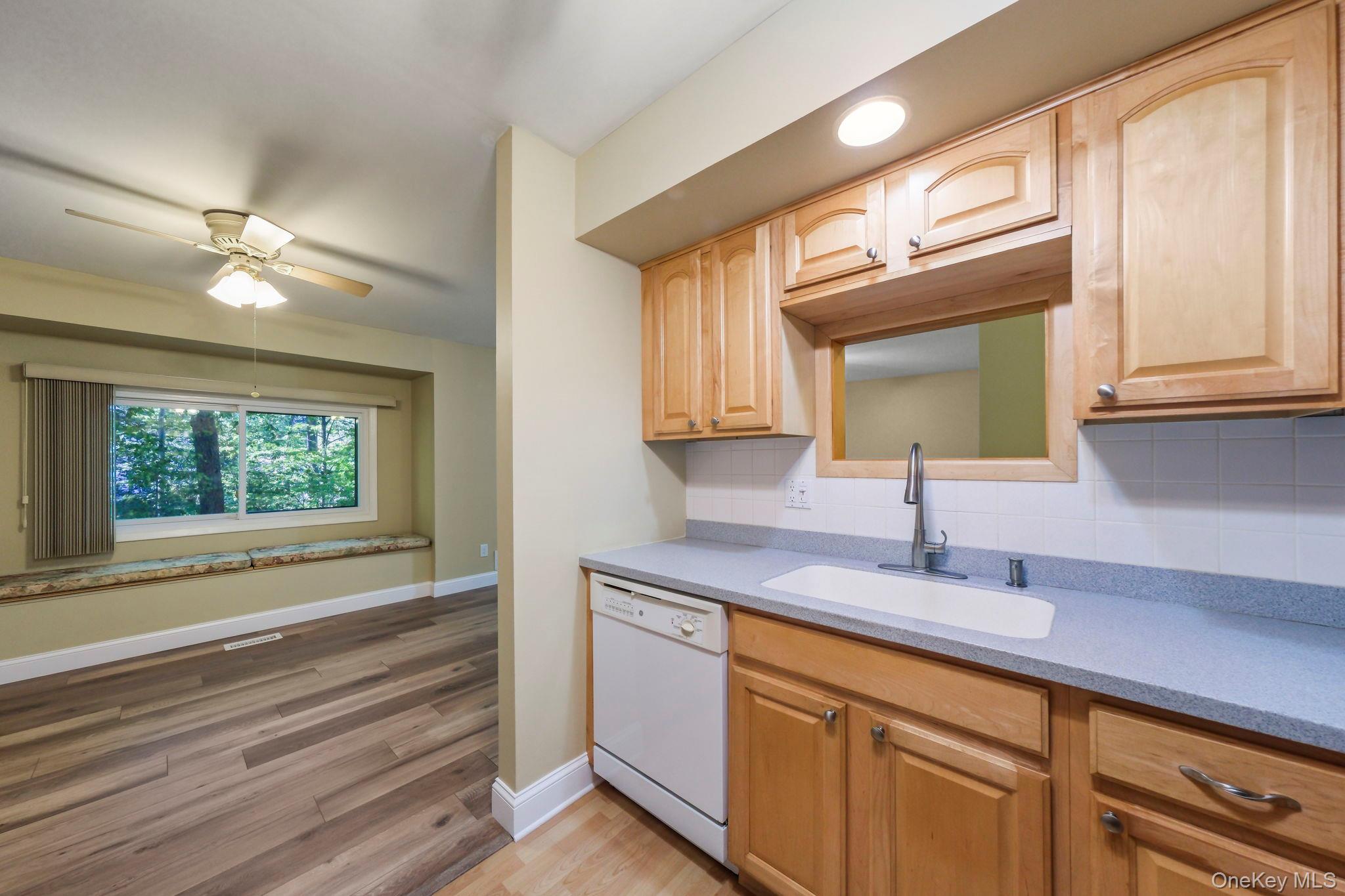 59 Kirby Close, Unit D photo 25