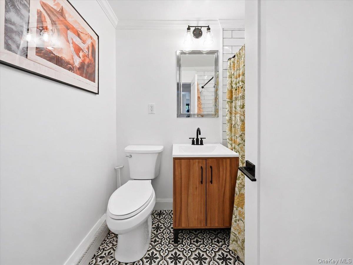 330 Central Park Avenue S, Unit F12 photo 9