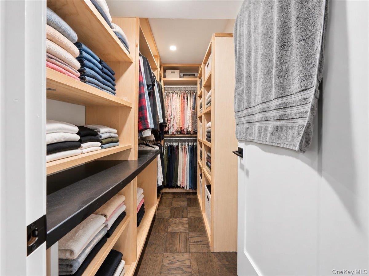 330 Central Park Avenue S, Unit F12 photo 12