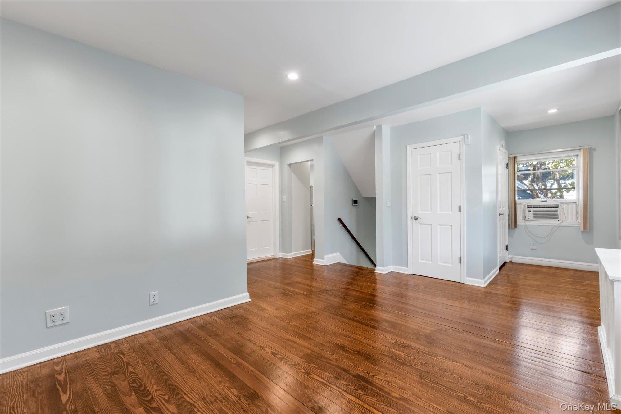 48 Emerson Avenue – For Rent photo 6