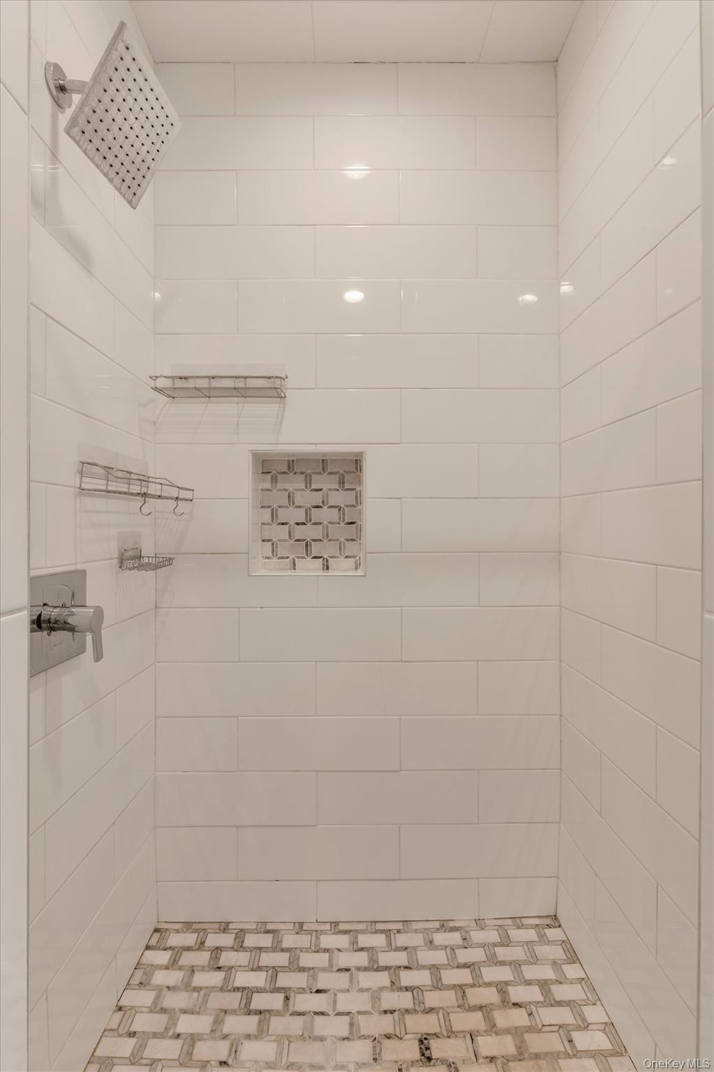 48 Emerson Avenue – For Rent photo 10