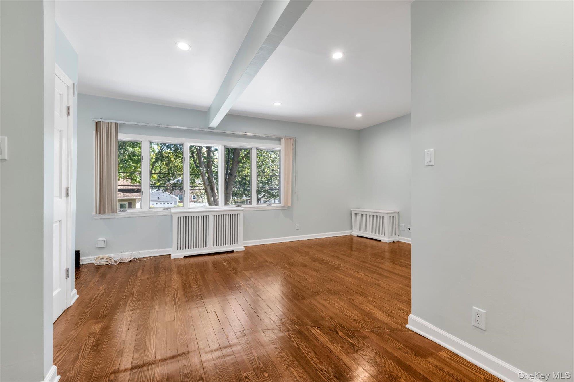 48 Emerson Avenue – For Rent photo 3